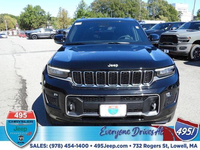 New 2025 Jeep Grand Cherokee L Overland AWD/4WD image 8