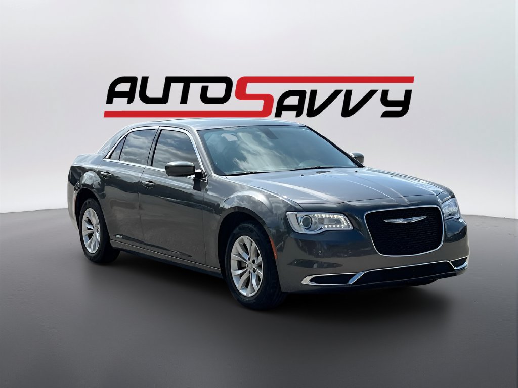 Used 2023 Chrysler 300 Touring