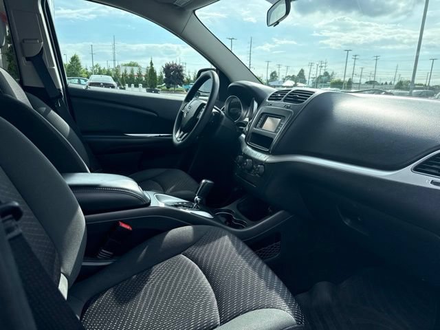 Used 2017 Dodge Journey SE FWD image 21