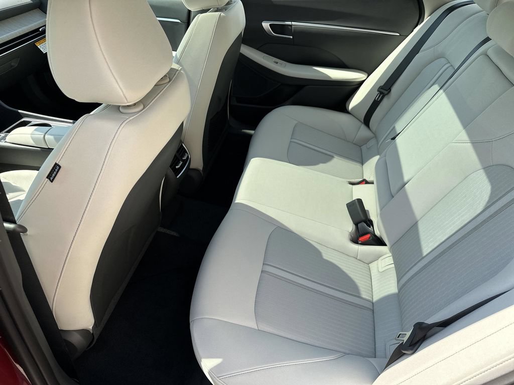 New 2026 Hyundai Sonata SEL FWD image 22