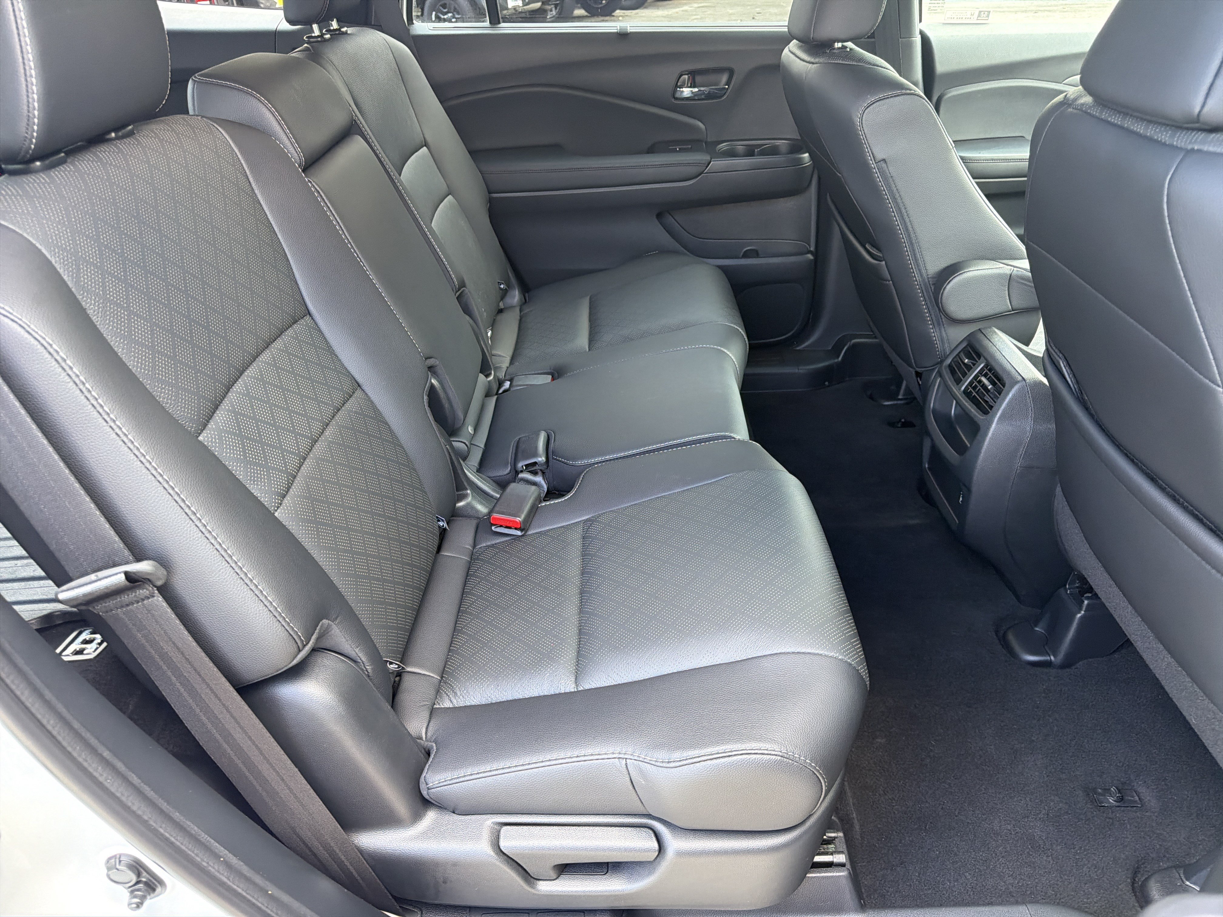 Used 2021 Honda Passport EX-L image 15