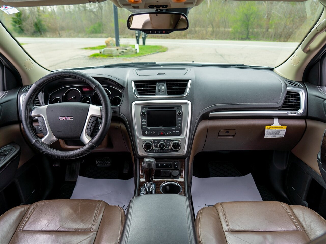 Used 2017 GMC Acadia Limited SLT AWD/4WD image 28