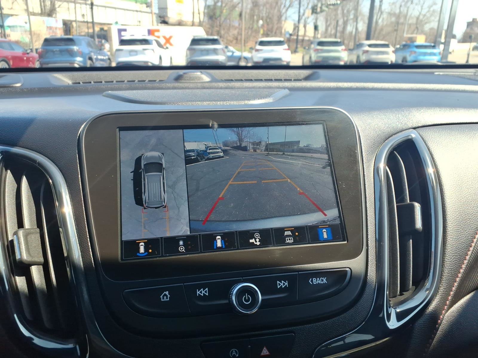 Used 2023 Chevrolet Equinox RS w/ RS Leather Package image 21