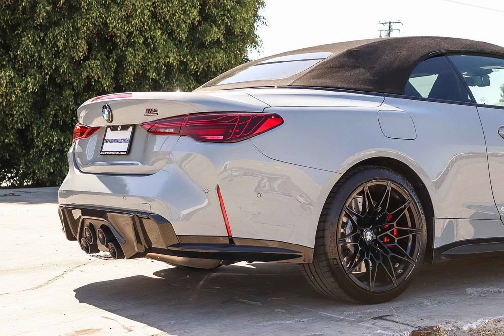Used 2025 BMW M4 xDrive Competition AWD/4WD image 17
