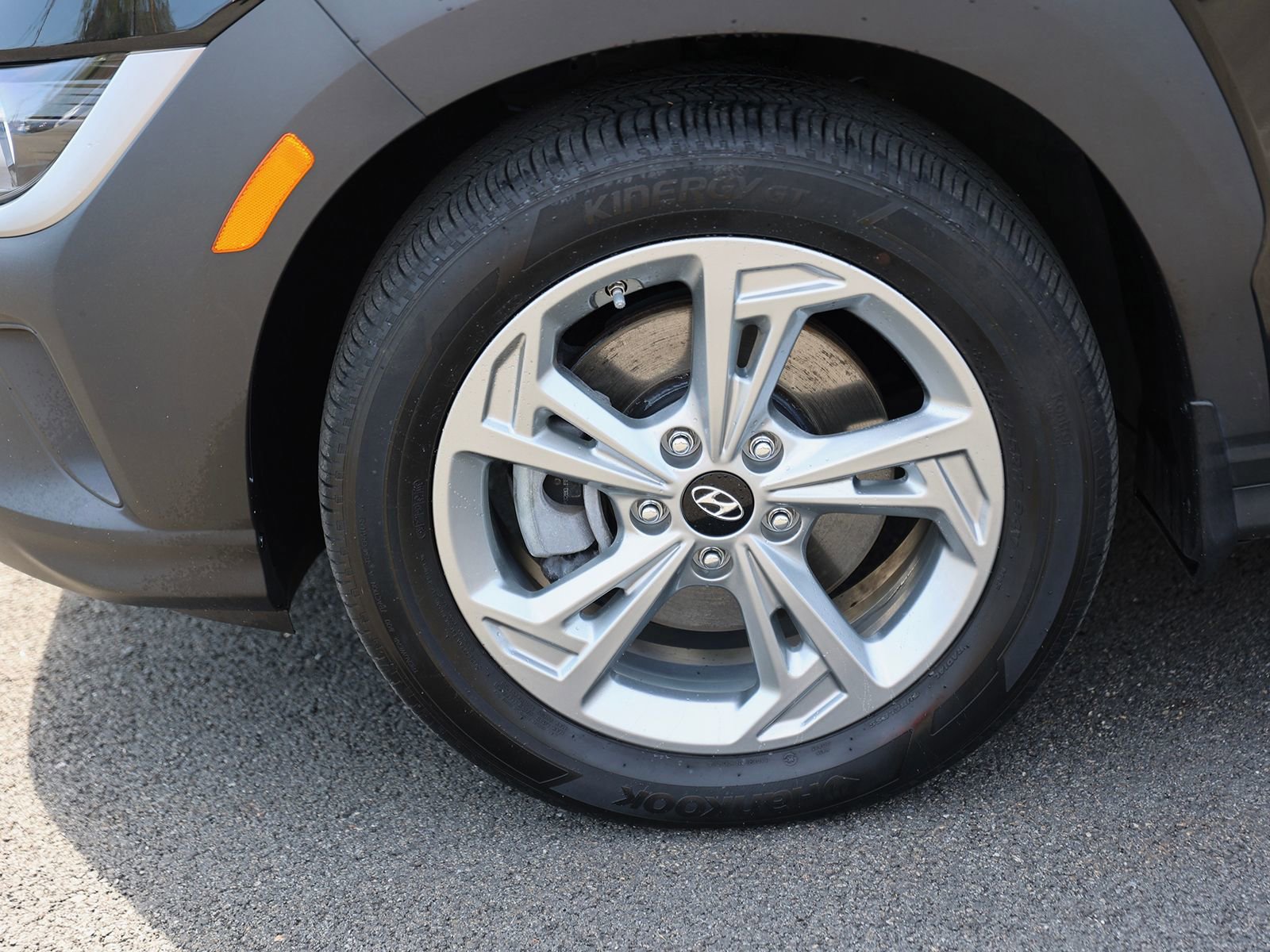 Certified 2023 Hyundai Kona SEL AWD/4WD image 11