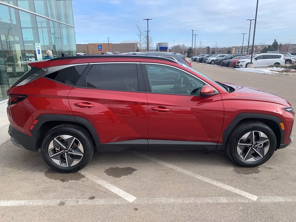 Certified 2025 Hyundai Tucson SEL image 7