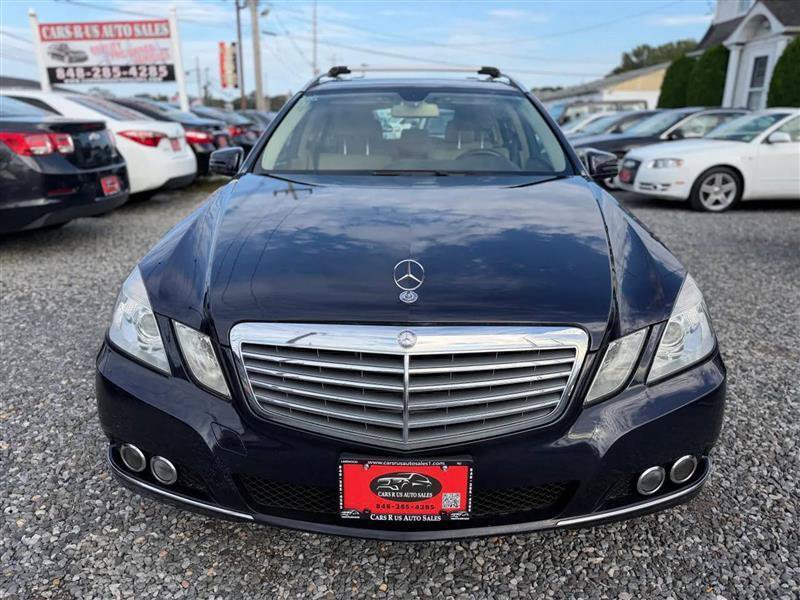 Used 2011 Mercedes-Benz E 350 4MATIC Wagon image 2