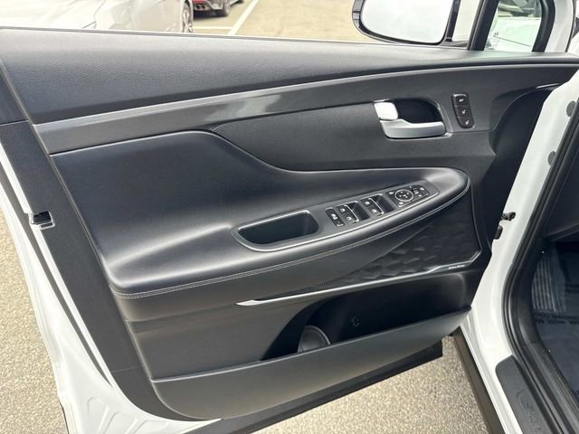 Used 2022 Hyundai Santa Fe Limited w/ Cargo Package image 18