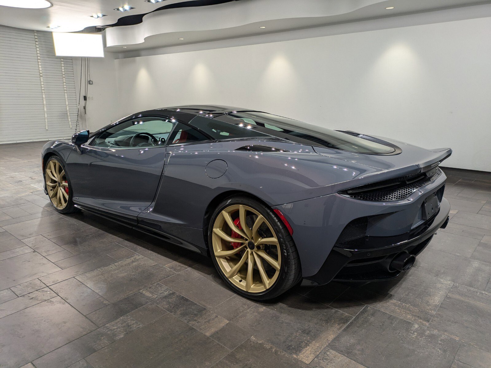 New 2025 McLaren GTS image 4