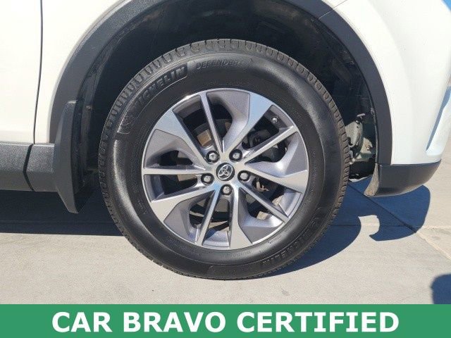 Used 2018 Toyota RAV4 XLE image 14