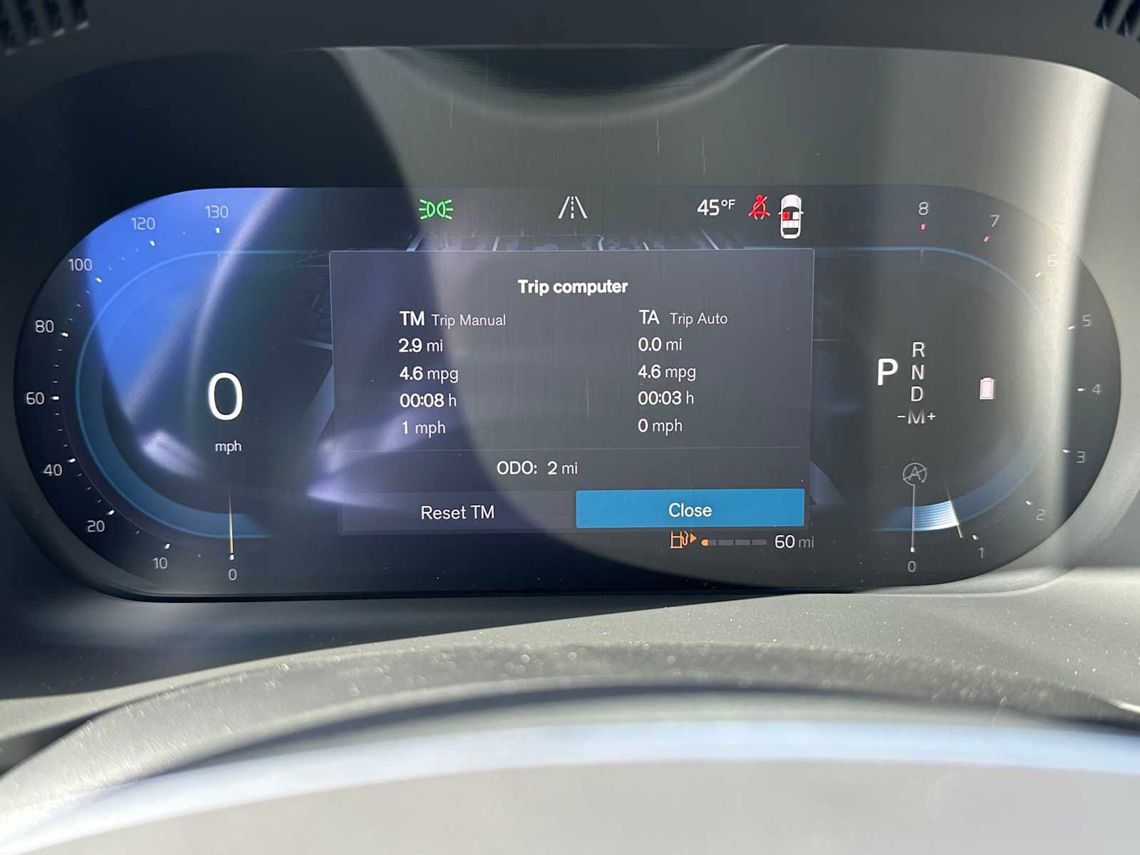 Used 2025 Volvo XC60 B5 Core w/ Protection Package Premier image 25