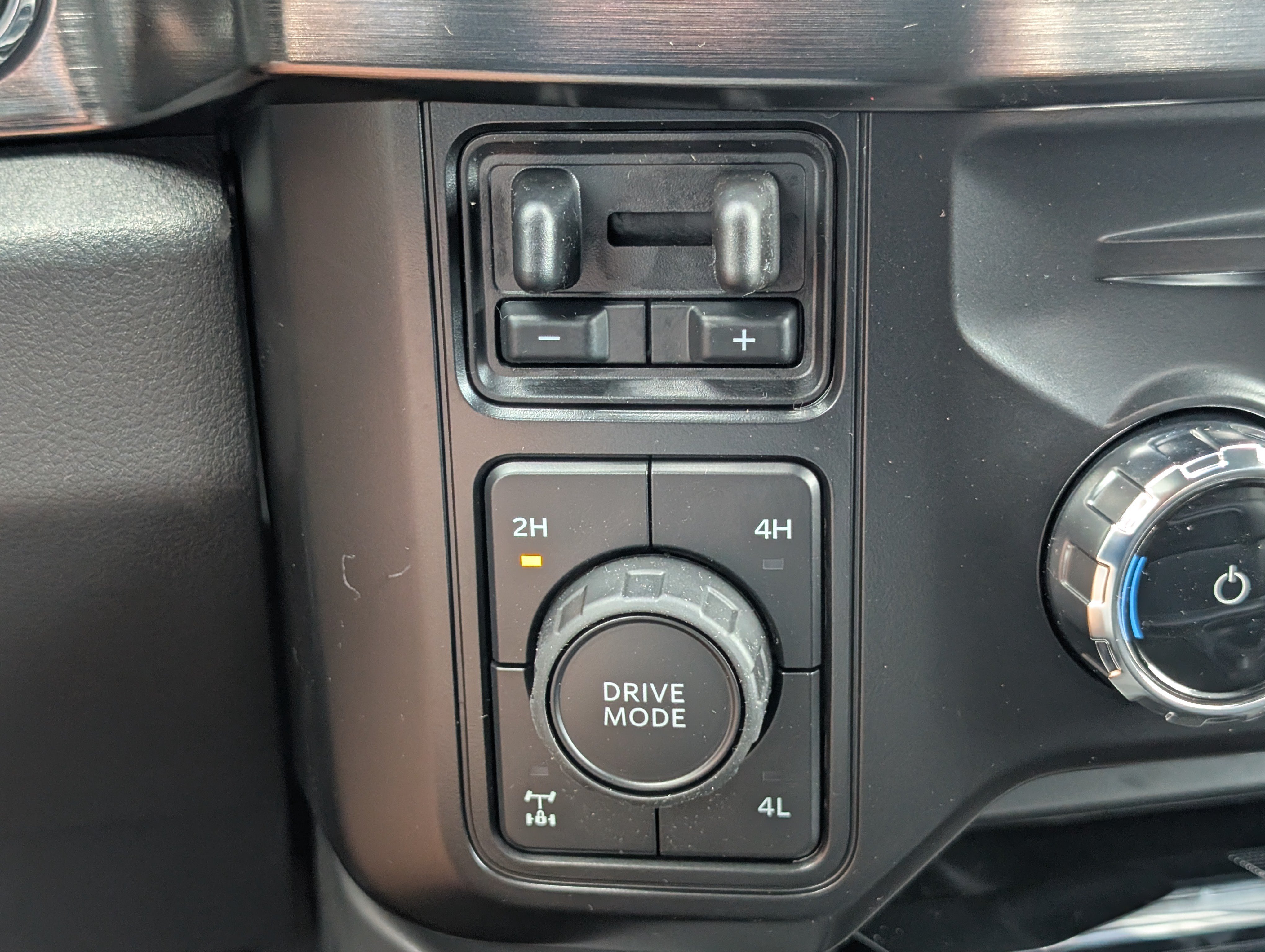 New 2026 Ford F250 Lariat w/ Lariat Premium Package AWD/4WD image 21