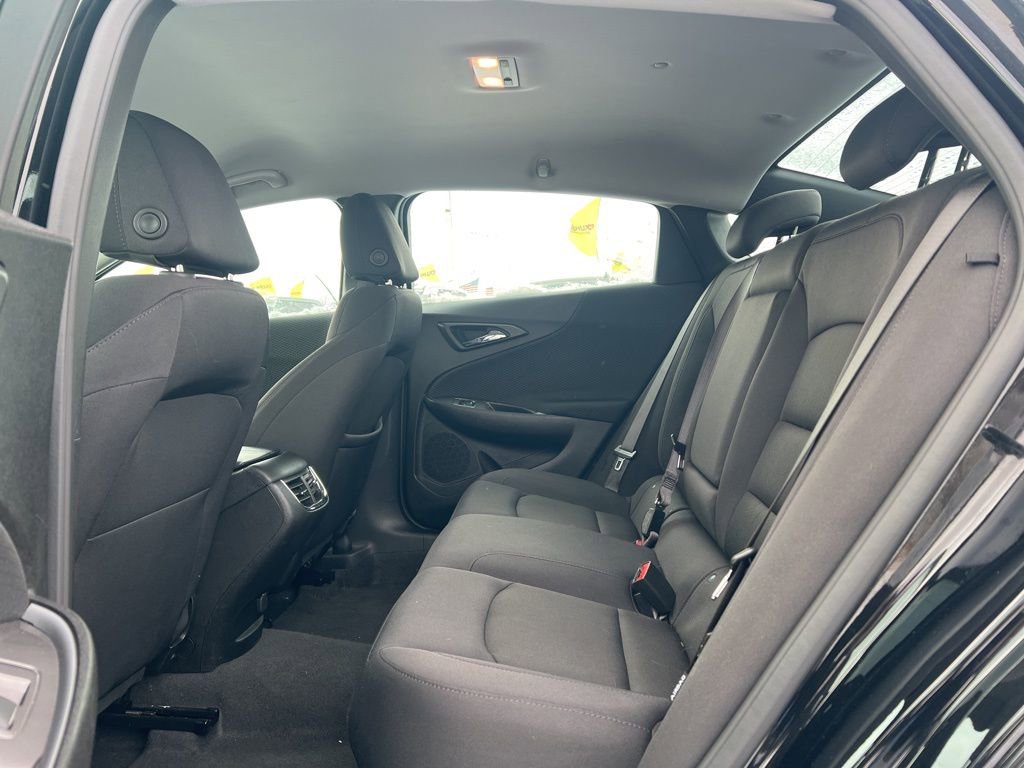 Used 2024 Chevrolet Malibu LT image 25