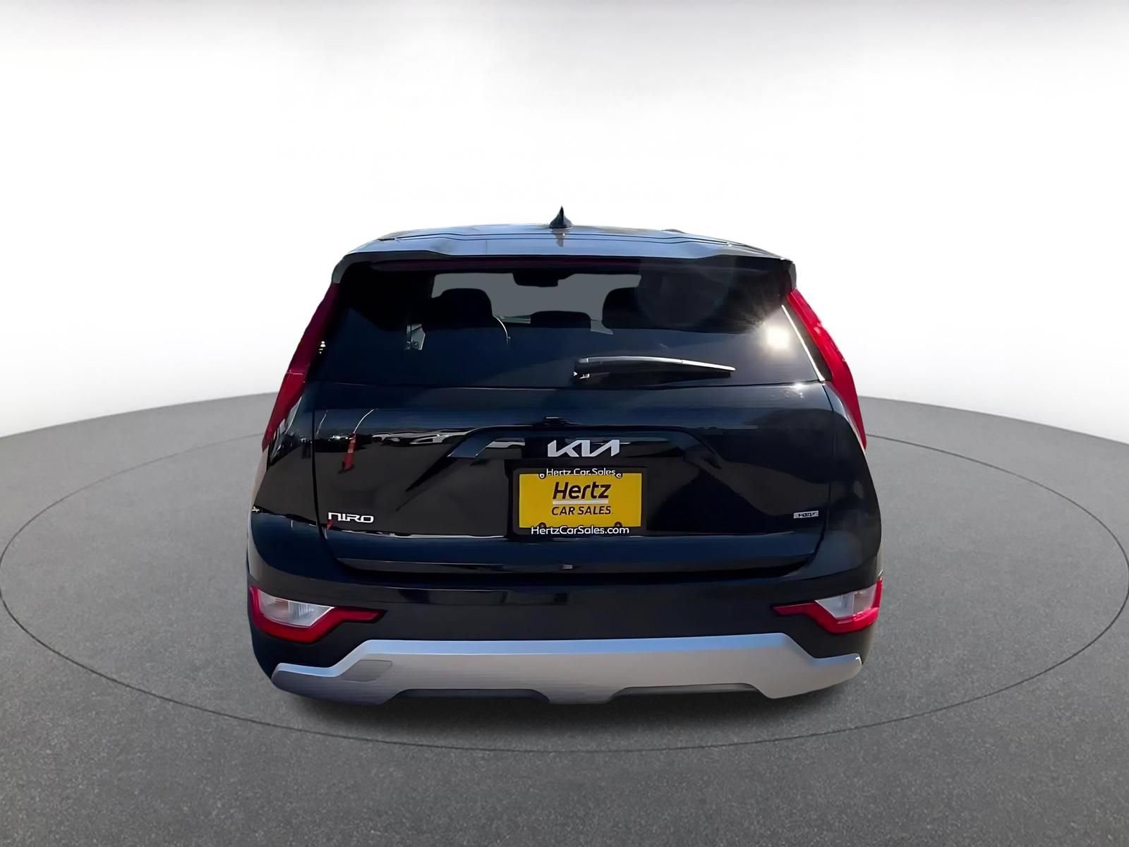 Used 2026 Kia Niro LX FWD image 12