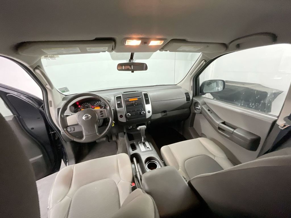 Used 2012 Nissan Xterra S image 17