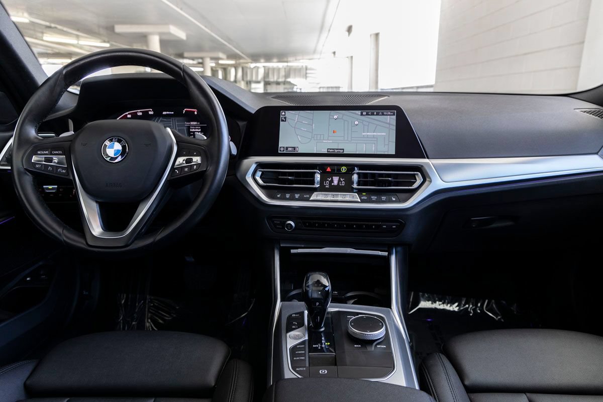 Used 2021 BMW 330e RWD image 11