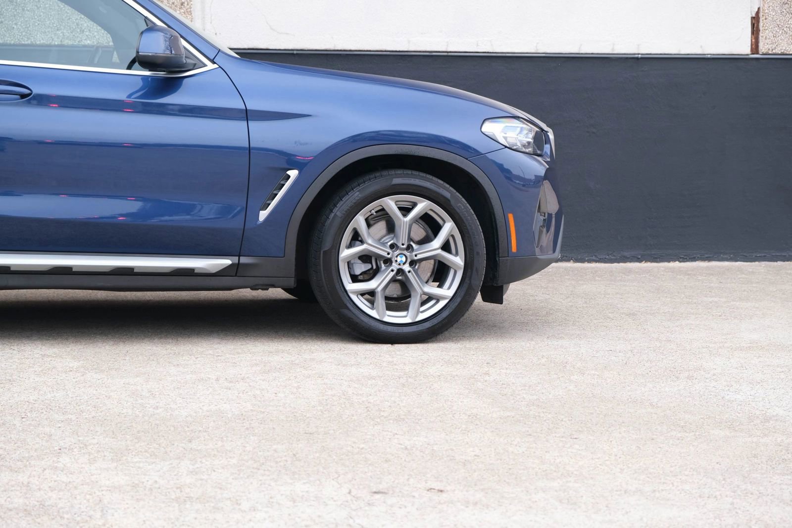 Used 2023 BMW X3 sDrive30i w/ Convenience Package image 12