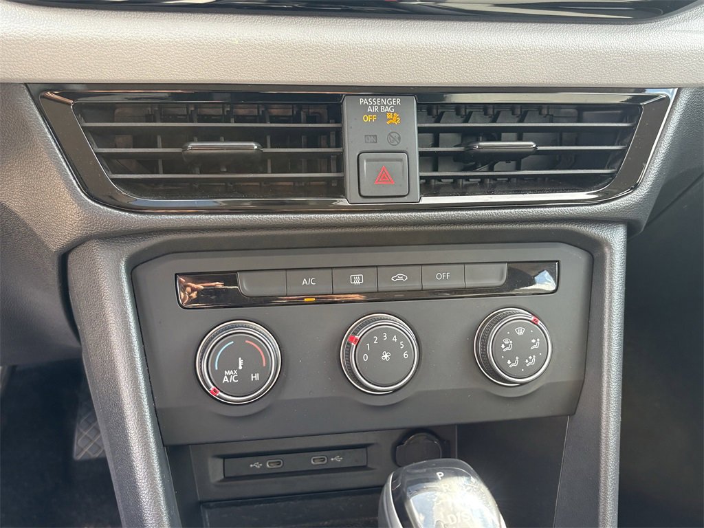 Used 2022 Volkswagen Taos S w/ IQ Drive S Package image 21