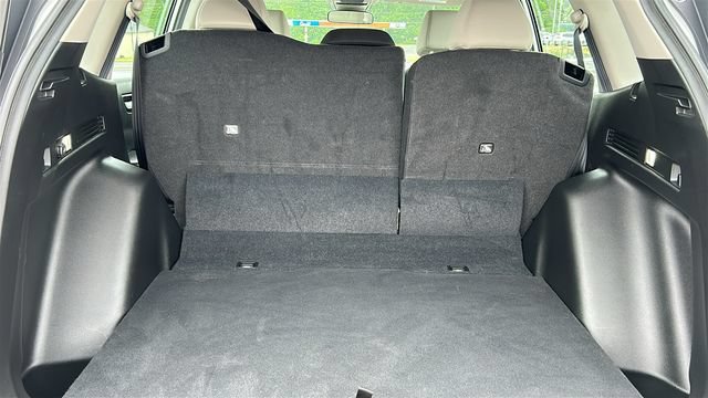 Used 2023 Honda CR-V LX image 25