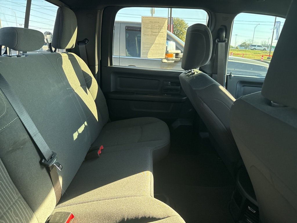 Used 2024 RAM 3500 Tradesman w/ Chrome Appearance Group image 22