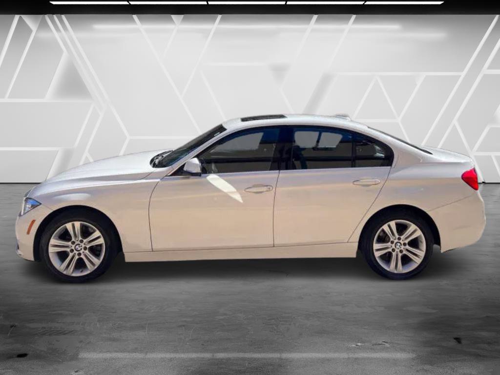 Used 2018 BMW 330i Sedan RWD image 6