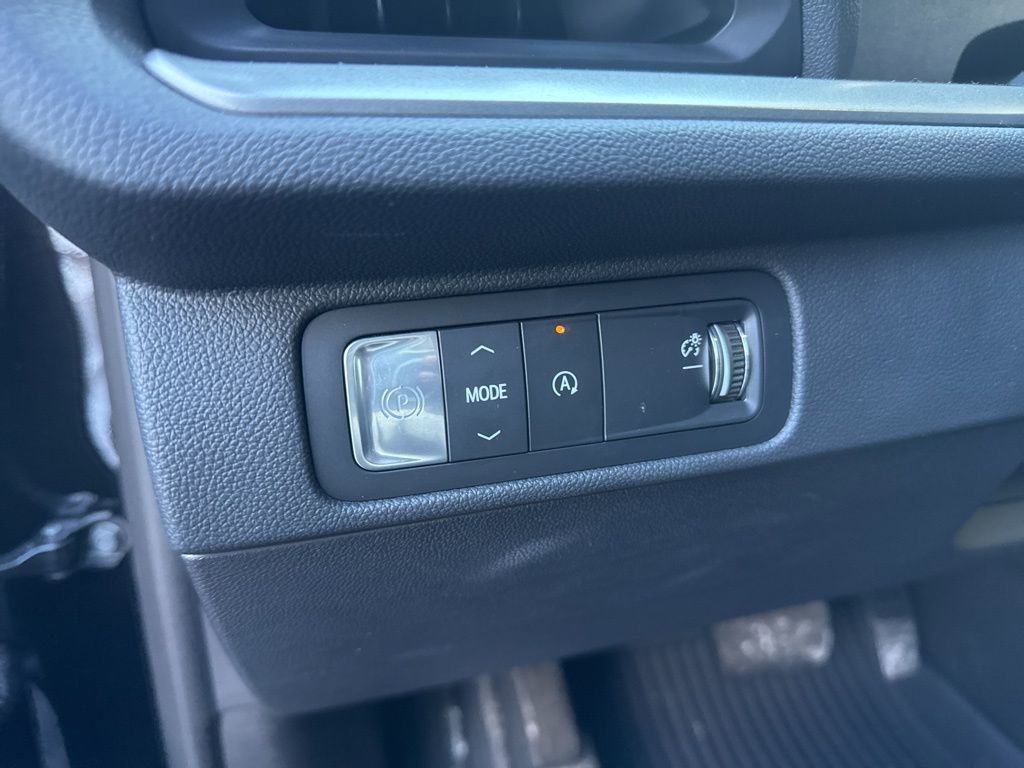 New 2026 Chevrolet Traverse LT w/ Midnight/Sport Edition image 21