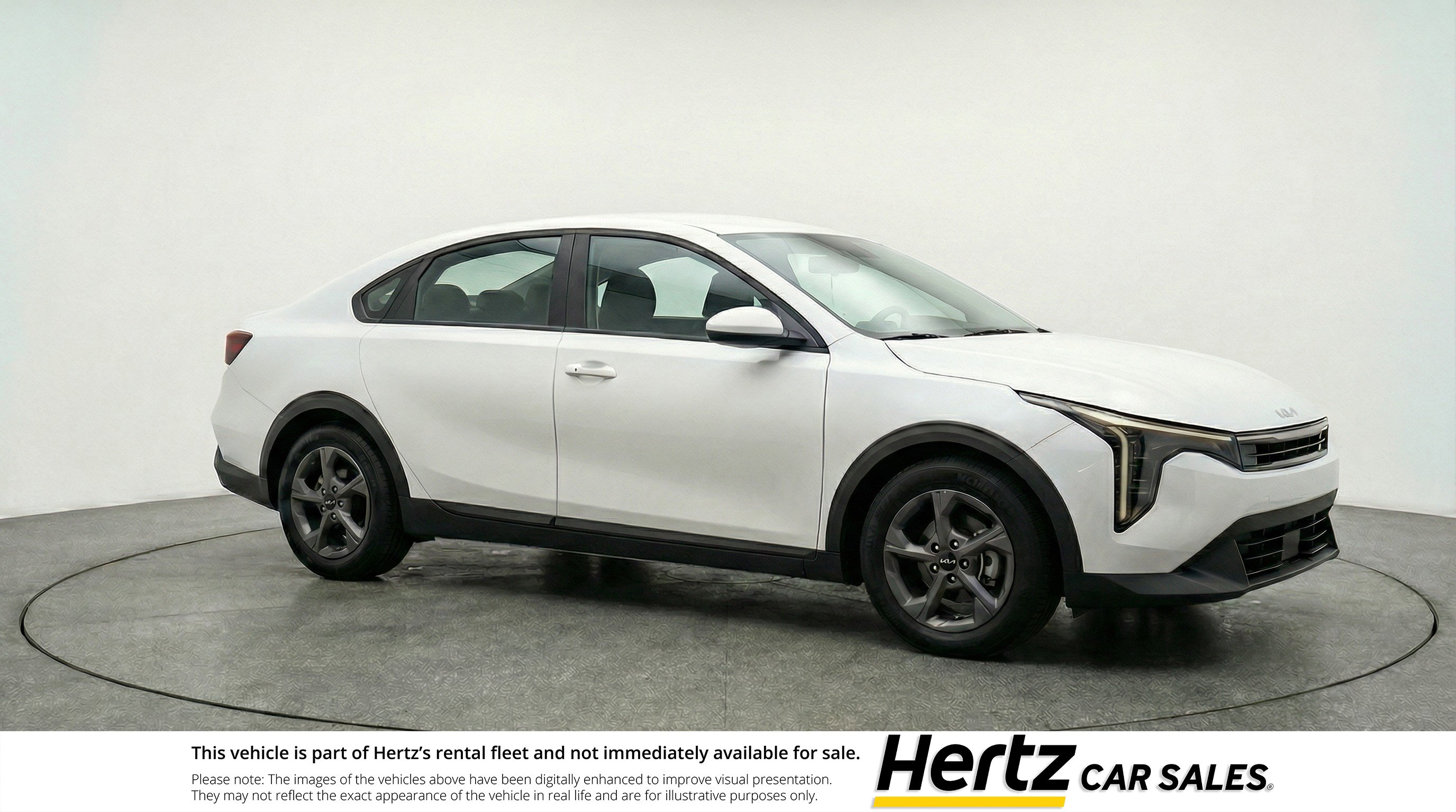 Used 2025 Kia K4 LXS FWD image 1