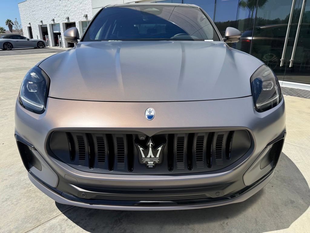 Certified 2025 Maserati Grecale Folgore AWD/4WD image 7