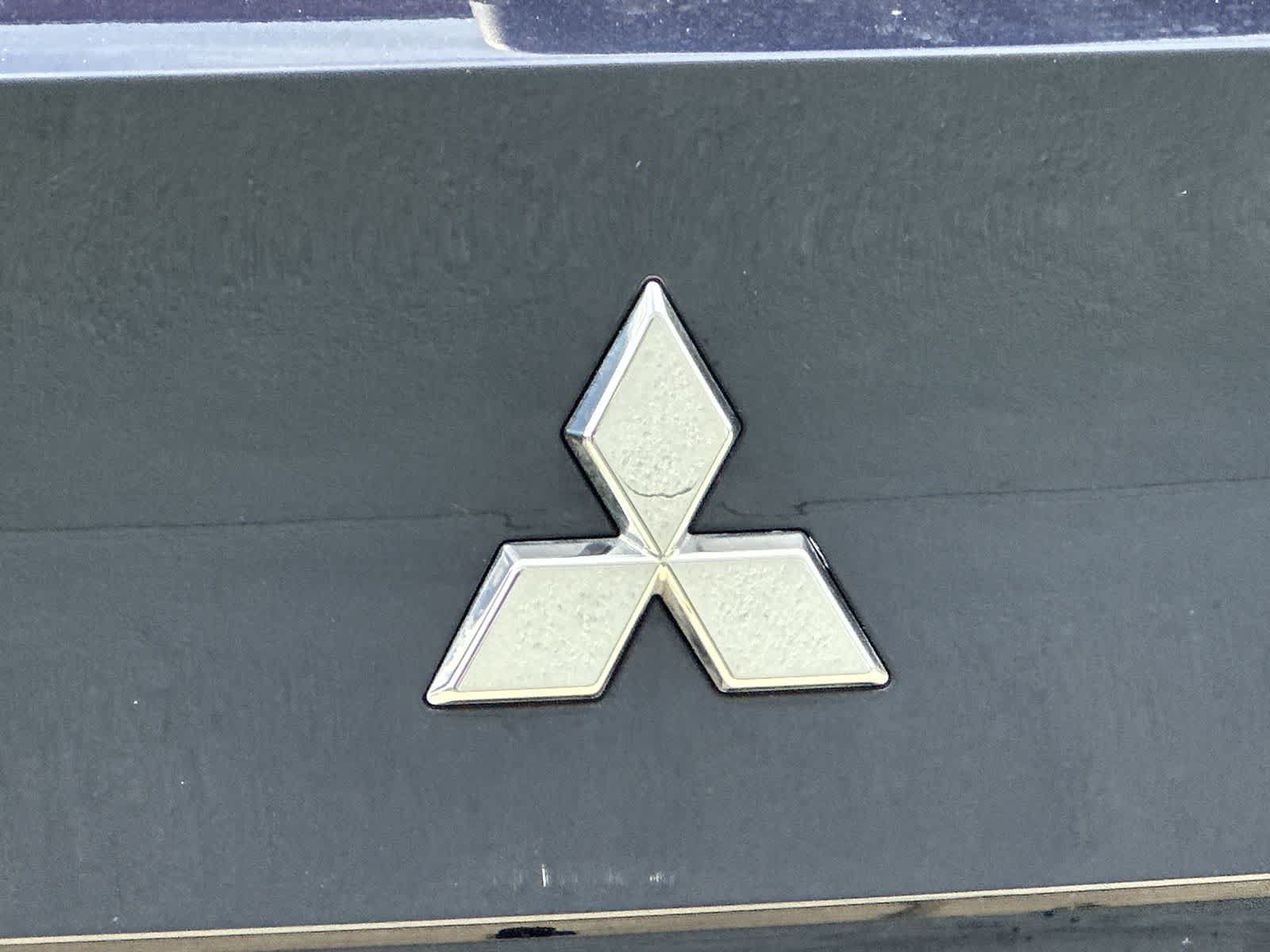 Used 2024 Mitsubishi Outlander SEL FWD image 15