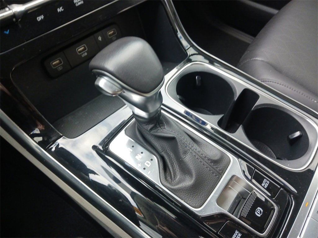 Used 2024 Kia Carnival SX image 34