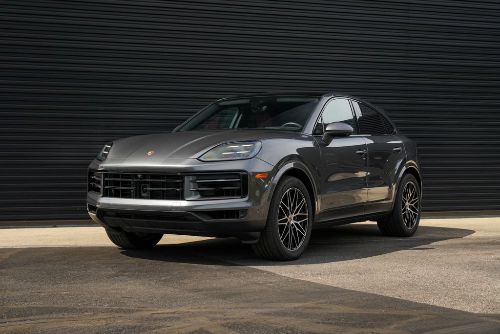 Certified 2026 Porsche Cayenne Coupe AWD/4WD image 1