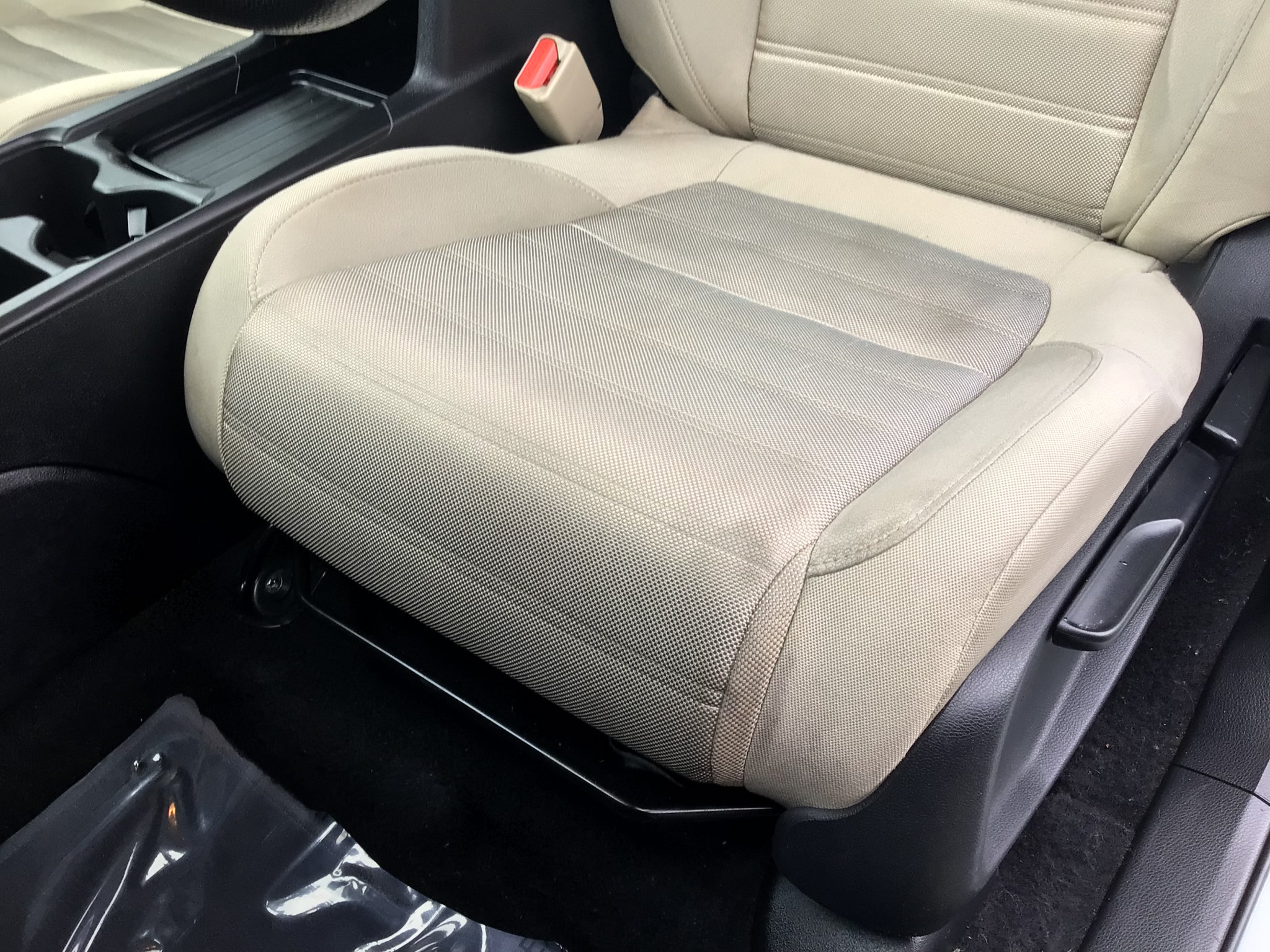 Used 2020 Honda CR-V LX image 10