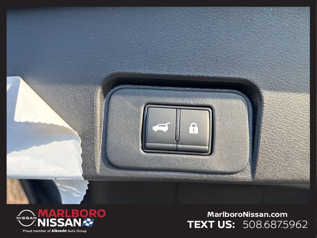 New 2026 Nissan Rogue SV image 14