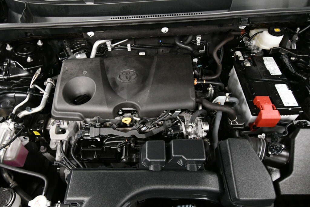 Certified 2025 Toyota RAV4 LE AWD/4WD image 31