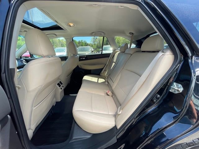 Used 2016 Subaru Outback 2.5i Limited image 18