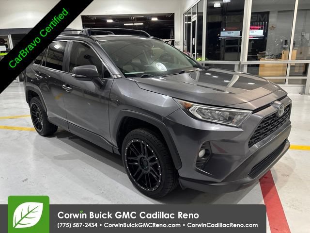 Used 2019 Toyota RAV4 XLE Premium w/ Cold Weather Package AWD/4WD image 8