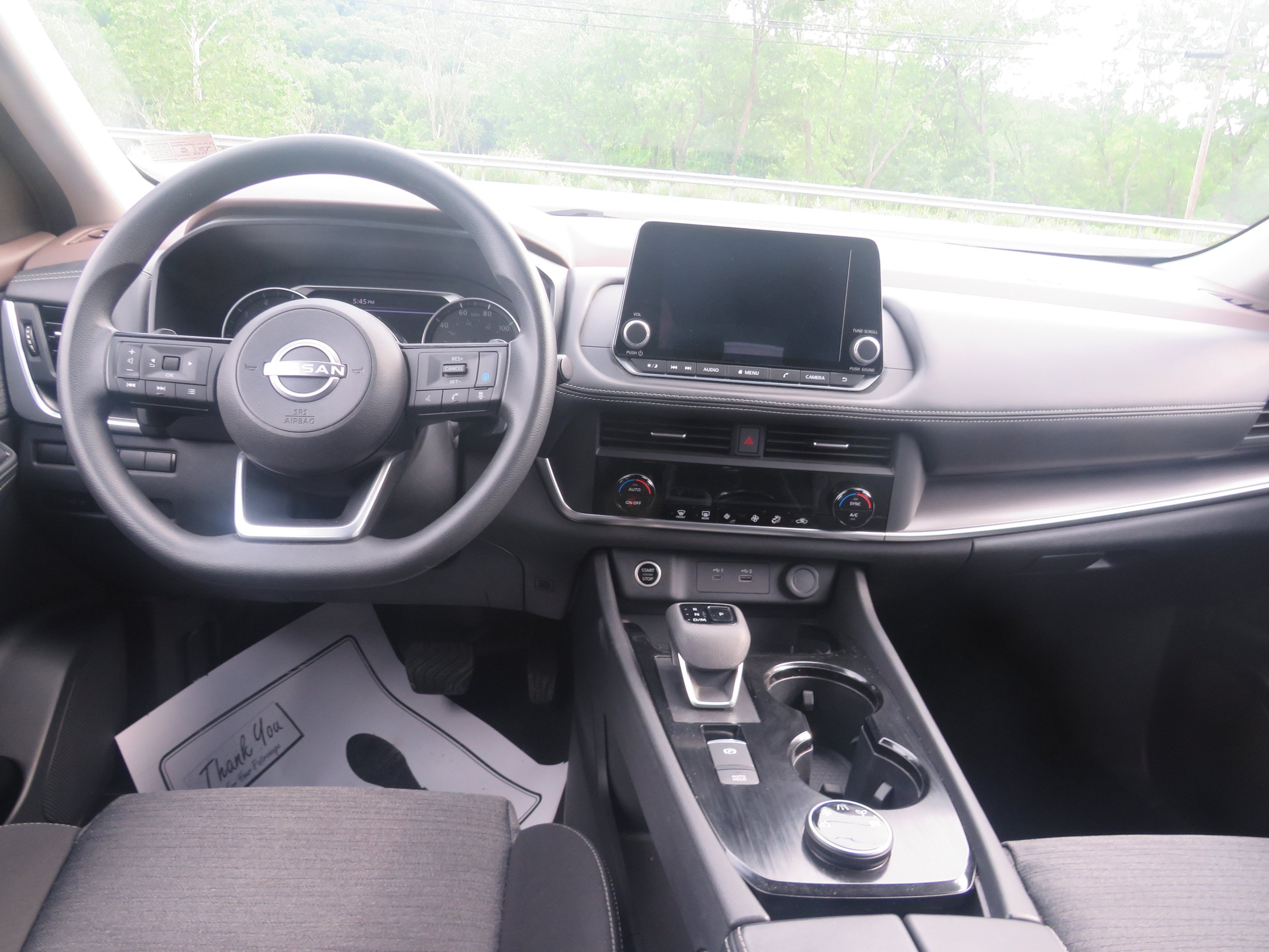 Used 2023 Nissan Rogue SV AWD/4WD image 10
