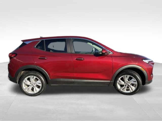Used 2024 Buick Encore GX Preferred AWD/4WD image 6