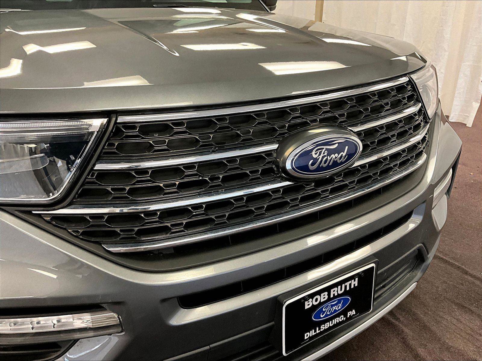 Used 2023 Ford Explorer XLT w/ Equipment Group 202A image 30