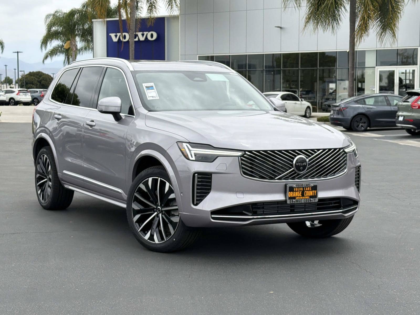New 2026 Volvo XC90 T8 Plus AWD/4WD image 1