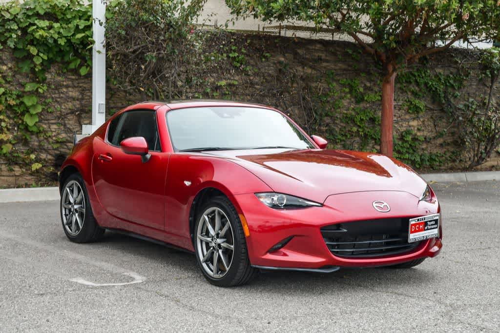 Used 2023 MAZDA MX-5 Miata Grand Touring RWD video 3