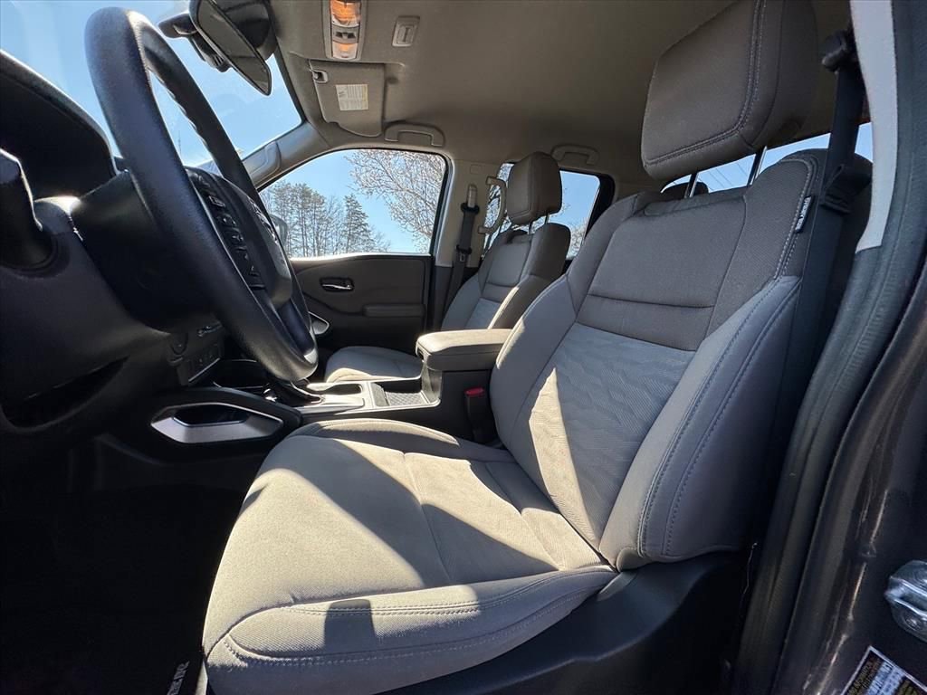 Certified 2024 Nissan Frontier SV w/ Technology Package image 15