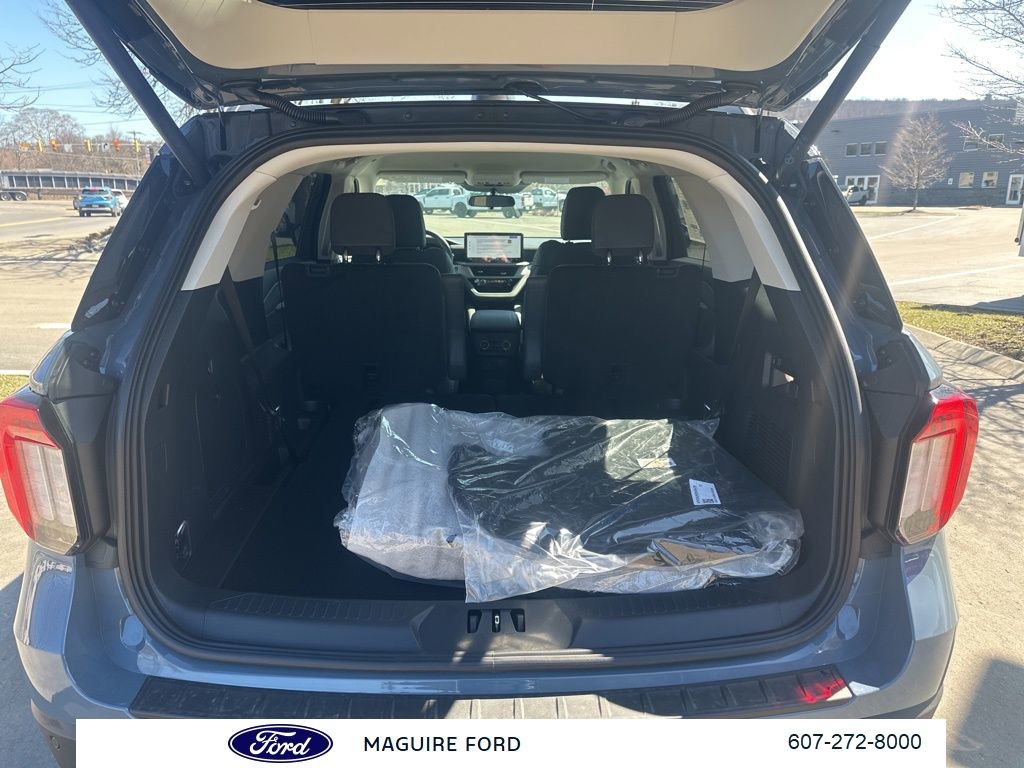 New 2026 Ford Explorer Active w/ Active Comfort Package image 10