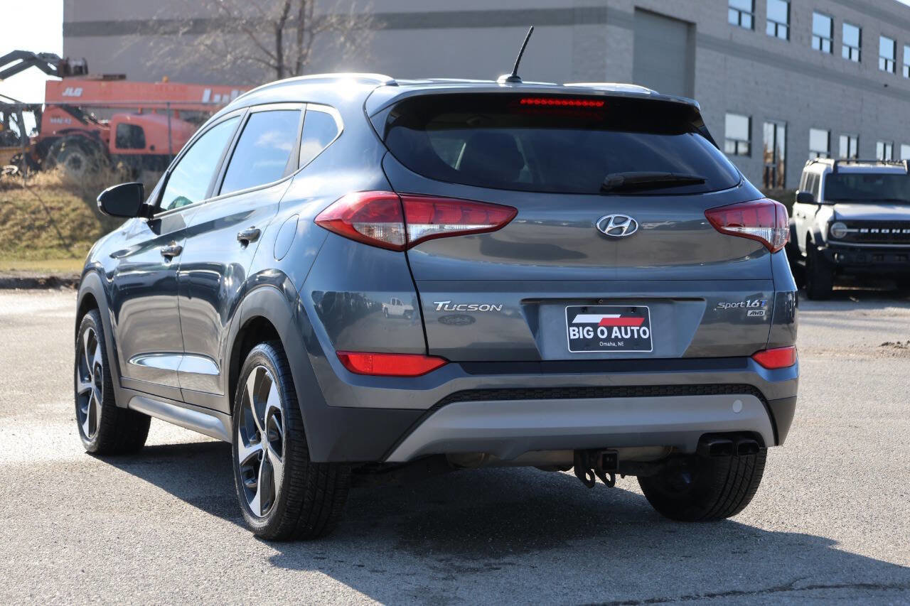 Used 2017 Hyundai Tucson Sport w/ Cargo Package AWD/4WD image 11