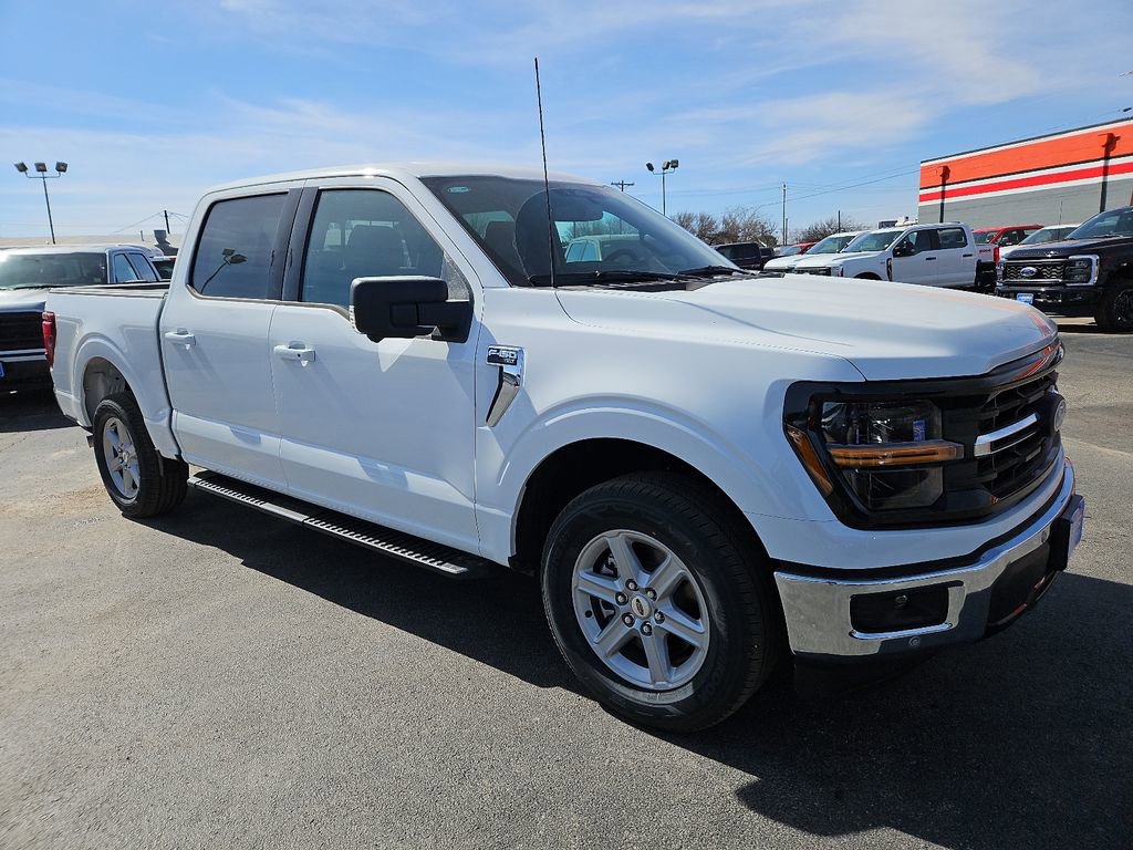 New 2026 Ford F150 XLT w/ Equipment Group 302A MID