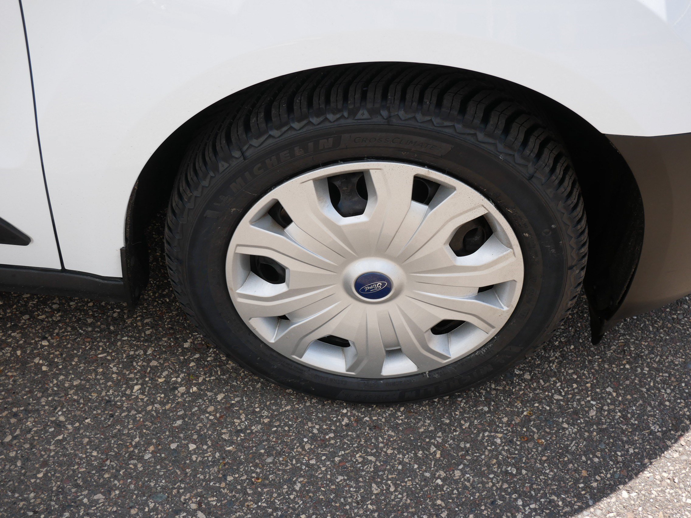Certified 2022 Ford Transit Connect XL FWD image 15