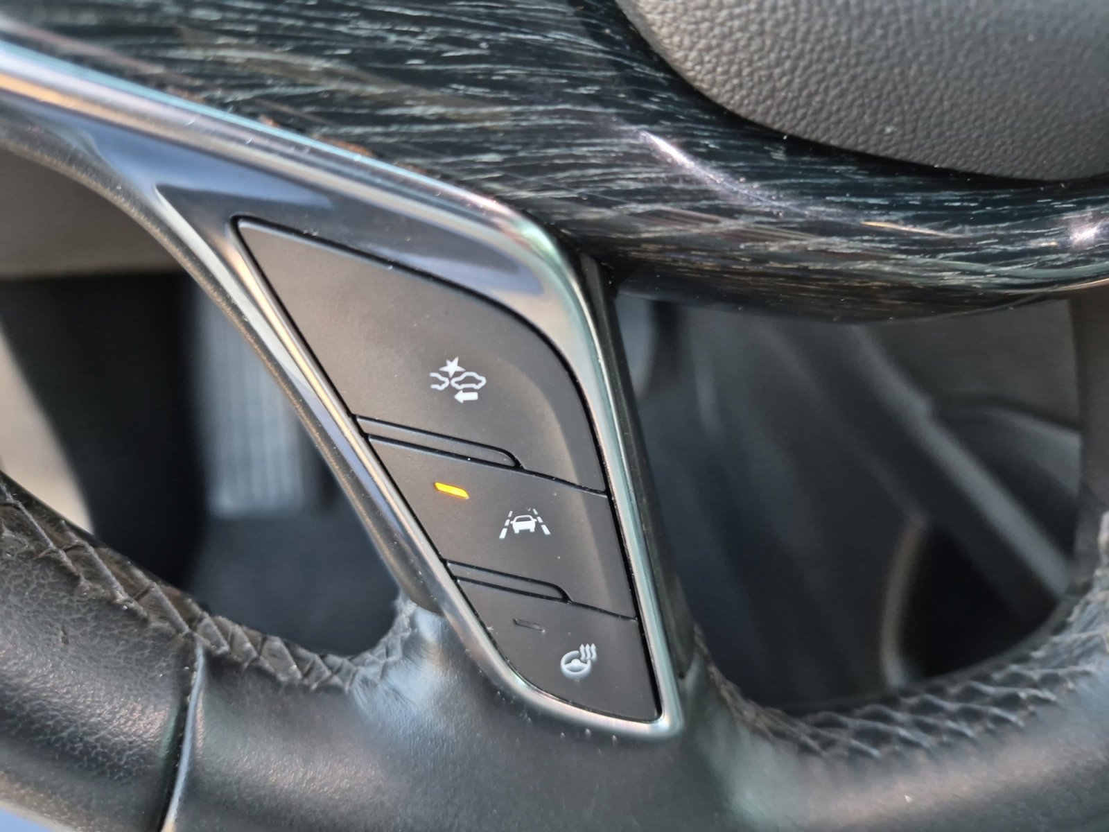 Used 2021 Cadillac XT5 Premium Luxury image 26