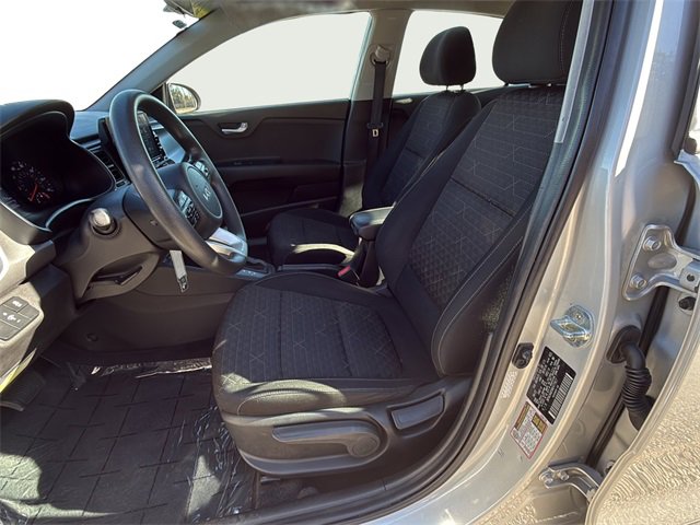 Used 2022 Kia Rio S image 37
