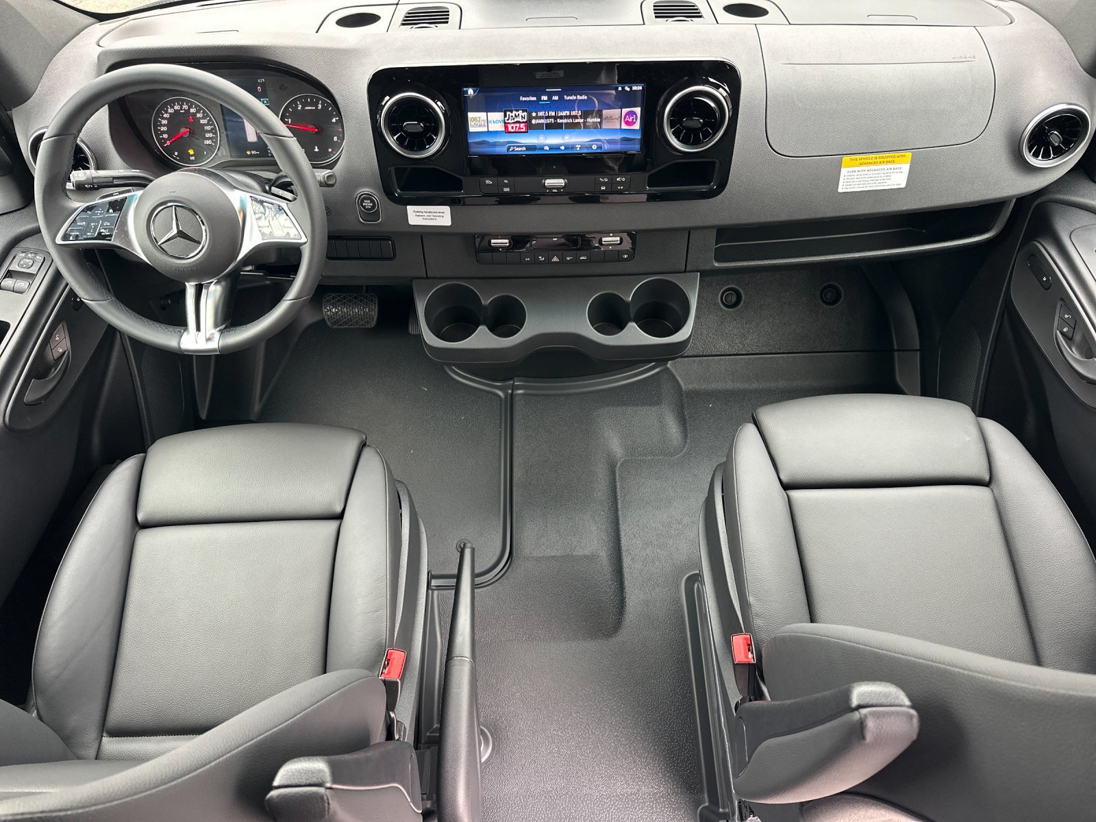 Used 2026 Mercedes-Benz Sprinter 2500 image 13