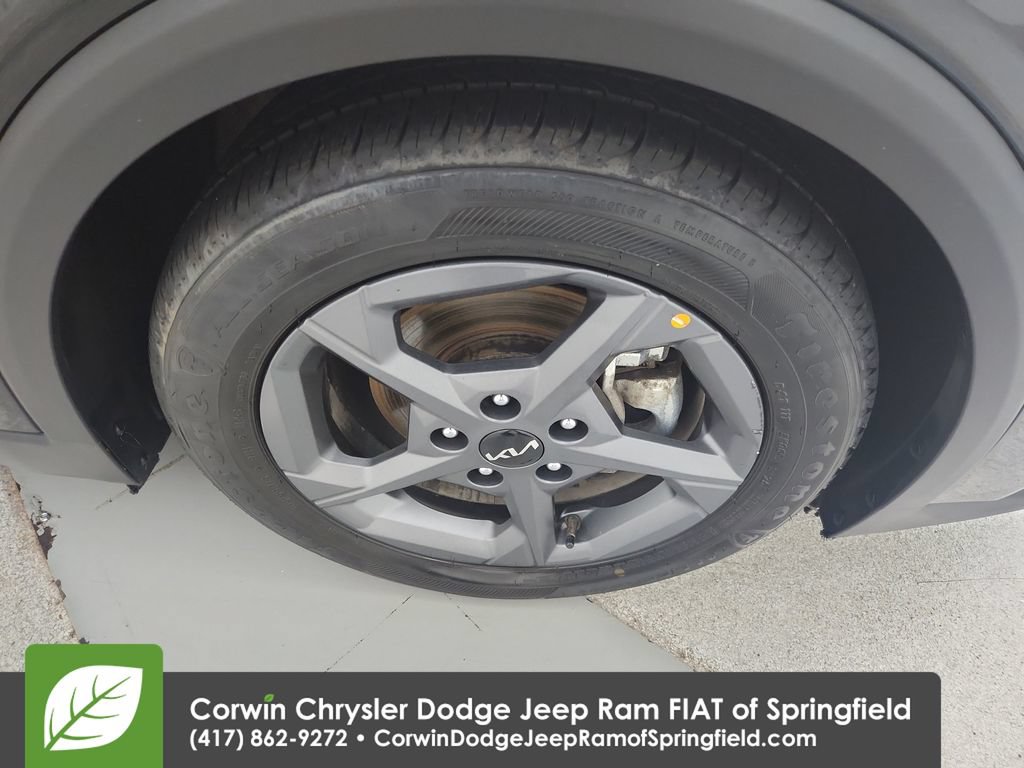Used 2025 Kia K4 FWD image 31